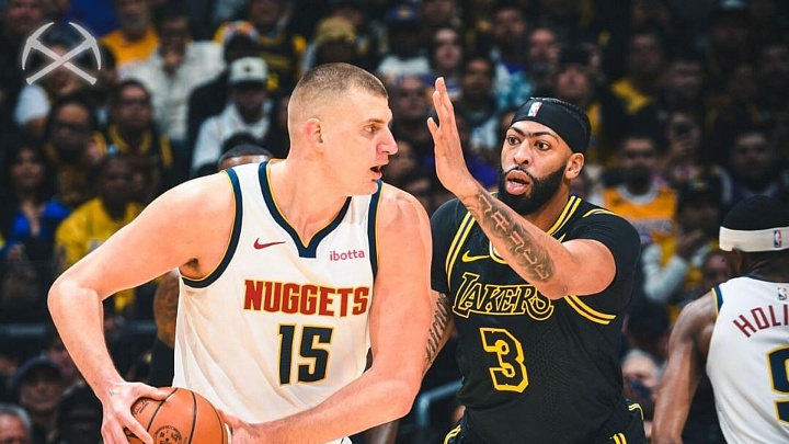 "Денверу" обыграл "Бостон" в матче НБА