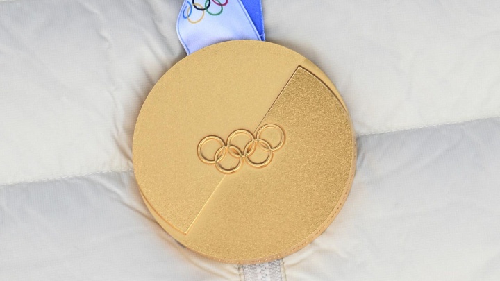 Нидерландские шорт-трекисты завоевали золото Олимпиады в эстафете